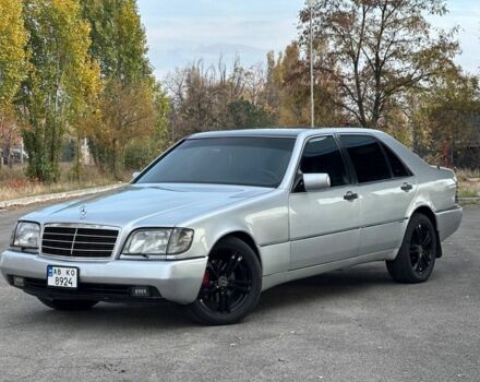 Серый Мерседес С Класс, объемом двигателя 4.2 л и пробегом 327 тыс. км за 6699 $, фото 1 на Automoto.ua