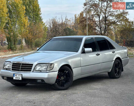 Серый Мерседес С Класс, объемом двигателя 5 л и пробегом 327 тыс. км за 6699 $, фото 1 на Automoto.ua