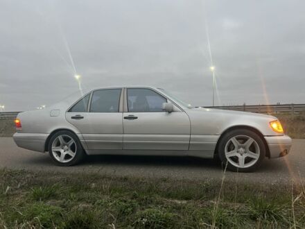 Мерседес С Клас 1994 у Умани на Automoto.ua Сірий Мерседес С Клас, об'ємом двигуна 3.5 л та пробігом 299 тис. км за 150000 $, фото 1 на Automoto.ua