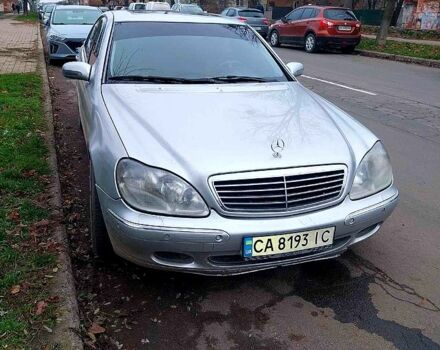 Сірий Мерседес С Клас, об'ємом двигуна 3.2 л та пробігом 340 тис. км за 4000 $, фото 1 на Automoto.ua