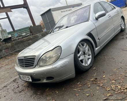 Серый Мерседес С Класс, объемом двигателя 3.2 л и пробегом 260 тыс. км за 2000 $, фото 1 на Automoto.ua