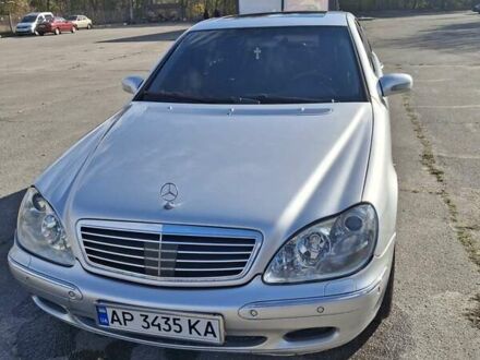 Мерседес С Клас 2000 у Запоріжжя на Automoto.ua Сірий Мерседес С Клас, об'ємом двигуна 4.3 л та пробігом 243 тис. км за 4700 $, фото 1 на Automoto.ua