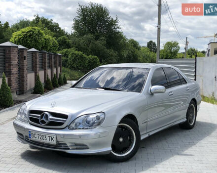 Сірий Мерседес С Клас, об'ємом двигуна 4.97 л та пробігом 341 тис. км за 4999 $, фото 1 на Automoto.ua