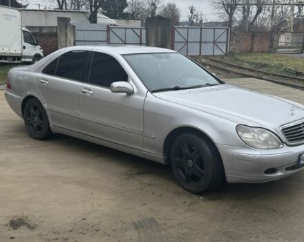 Серый Мерседес С Класс, объемом двигателя 3.2 л и пробегом 465 тыс. км за 5300 $, фото 1 на Automoto.ua