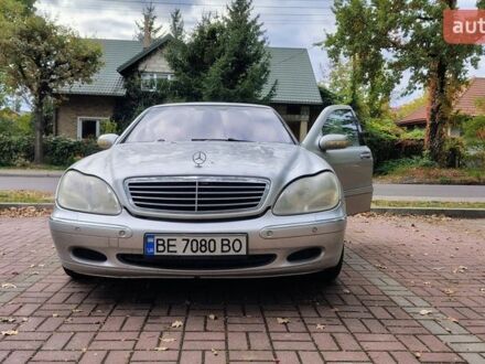 Сірий Мерседес С Клас, об'ємом двигуна 5 л та пробігом 300 тис. км за 3000 $, фото 1 на Automoto.ua