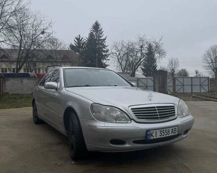Серый Мерседес С Класс, объемом двигателя 3.2 л и пробегом 465 тыс. км за 5300 $, фото 1 на Automoto.ua