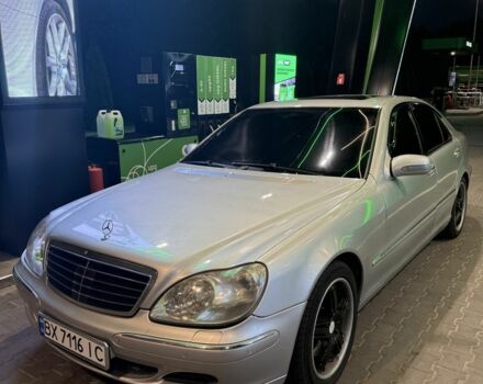 Серый Мерседес С Класс, объемом двигателя 4.3 л и пробегом 350 тыс. км за 6200 $, фото 1 на Automoto.ua