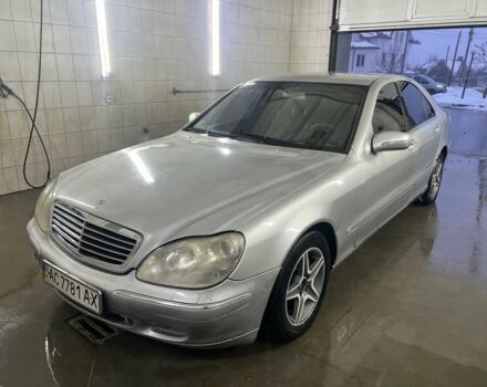 Серый Мерседес С Класс, объемом двигателя 3.2 л и пробегом 350 тыс. км за 3850 $, фото 1 на Automoto.ua