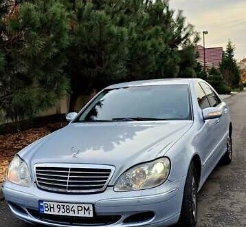 Серый Мерседес С Класс, объемом двигателя 3.2 л и пробегом 280 тыс. км за 7200 $, фото 1 на Automoto.ua