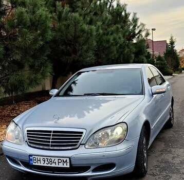 Серый Мерседес С Класс, объемом двигателя 3.2 л и пробегом 280 тыс. км за 7200 $, фото 1 на Automoto.ua