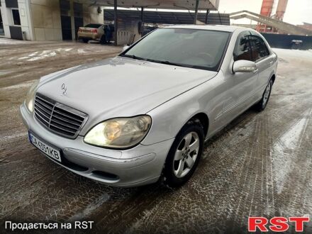 Мерседес С Клас 2004 у Конотопе на Automoto.ua Сірий Мерседес С Клас, об'ємом двигуна 3.2 л та пробігом 350 тис. км за 6700 $, фото 1 на Automoto.ua
