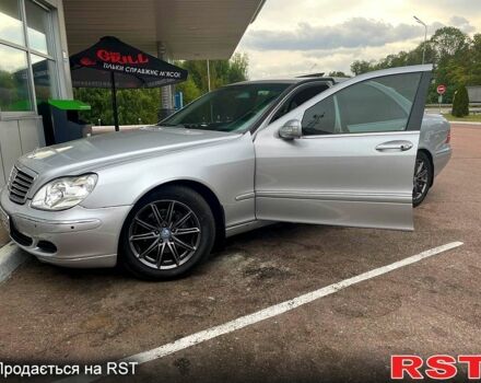 Серый Мерседес С Класс, объемом двигателя 37 л и пробегом 380 тыс. км за 6200 $, фото 1 на Automoto.ua