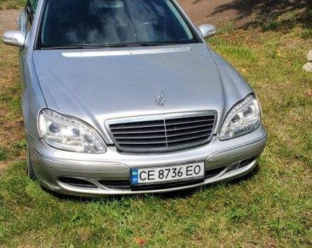 Сірий Мерседес С Клас, об'ємом двигуна 4 л та пробігом 450 тис. км за 4500 $, фото 1 на Automoto.ua