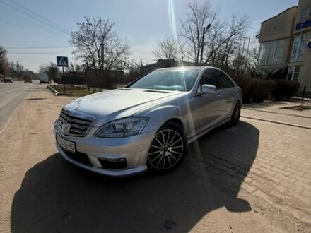 Сірий Мерседес С Клас, об'ємом двигуна 2.99 л та пробігом 272 тис. км за 12800 $, фото 1 на Automoto.ua