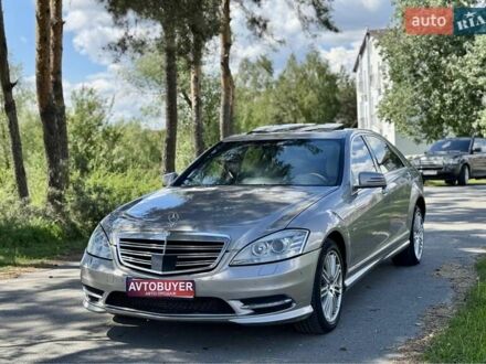 Мерседес С Класс 2007 в Киеве на Automoto.ua Серый Мерседес С Класс, объемом двигателя 3 л и пробегом 187 тыс. км за 11200 $, фото 1 на Automoto.ua
