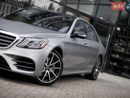 Серый Мерседес С Класс, объемом двигателя 2.99 л и пробегом 225 тыс. км за 36500 $, фото 1 на Automoto.ua