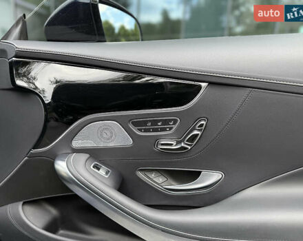 Синій Мерседес С Клас, об'ємом двигуна 3.98 л та пробігом 94 тис. км за 43000 $, фото 14 на Automoto.ua