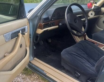 Мерседес С Класс 1988 в Великом Березном на Automoto.ua Синий Мерседес С Класс, объемом двигателя 0 л и пробегом 600 тыс. км за 2500 $, фото 9 на Automoto.ua
