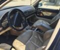 Синий Мерседес С Класс, объемом двигателя 3.2 л и пробегом 370 тыс. км за 2200 $, фото 5 на Automoto.ua