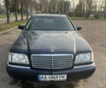 Синій Мерседес С Клас, об'ємом двигуна 3.2 л та пробігом 400 тис. км за 5500 $, фото 1 на Automoto.ua
