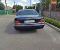 Синій Мерседес С Клас, об'ємом двигуна 3.2 л та пробігом 397 тис. км за 3900 $, фото 1 на Automoto.ua