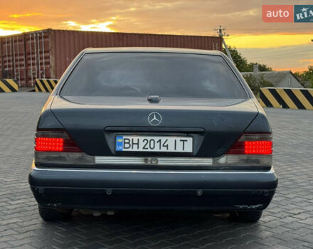 Синий Мерседес С Класс, объемом двигателя 3 л и пробегом 400 тыс. км за 4200 $, фото 16 на Automoto.ua