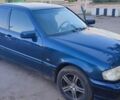 Синій Мерседес С Клас, об'ємом двигуна 1.8 л та пробігом 370 тис. км за 1904 $, фото 1 на Automoto.ua