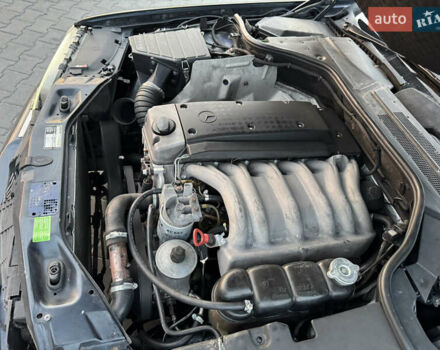 Синий Мерседес С Класс, объемом двигателя 3 л и пробегом 400 тыс. км за 4200 $, фото 46 на Automoto.ua