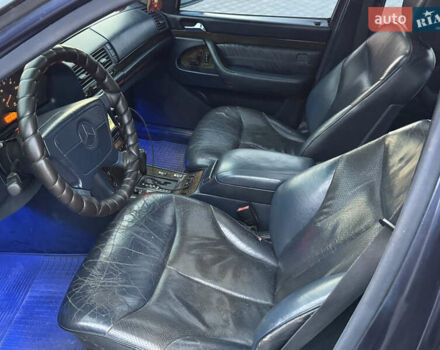 Синий Мерседес С Класс, объемом двигателя 3 л и пробегом 400 тыс. км за 4200 $, фото 26 на Automoto.ua