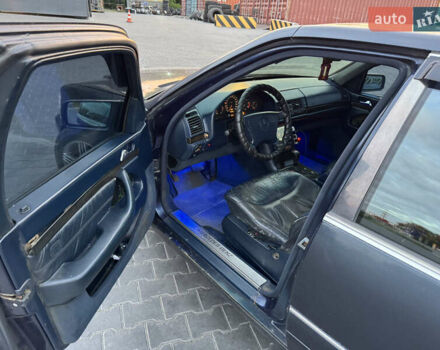 Синий Мерседес С Класс, объемом двигателя 3 л и пробегом 400 тыс. км за 4200 $, фото 22 на Automoto.ua
