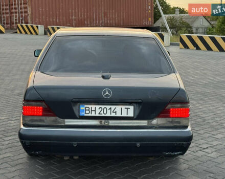 Синий Мерседес С Класс, объемом двигателя 3 л и пробегом 400 тыс. км за 4200 $, фото 15 на Automoto.ua