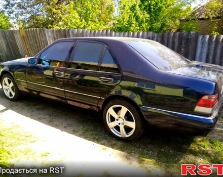 Синий Мерседес С Класс, объемом двигателя 3.4 л и пробегом 424 тыс. км за 5700 $, фото 2 на Automoto.ua