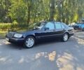 Синий Мерседес С Класс, объемом двигателя 5 л и пробегом 340 тыс. км за 25000 $, фото 1 на Automoto.ua