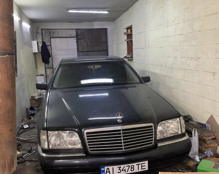 Синій Мерседес С Клас, об'ємом двигуна 3.2 л та пробігом 300 тис. км за 8500 $, фото 12 на Automoto.ua