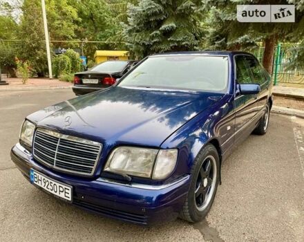Синий Мерседес С Класс, объемом двигателя 3 л и пробегом 444 тыс. км за 3500 $, фото 4 на Automoto.ua