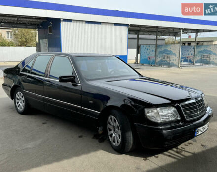 Синий Мерседес С Класс, объемом двигателя 3 л и пробегом 444 тыс. км за 5500 $, фото 2 на Automoto.ua