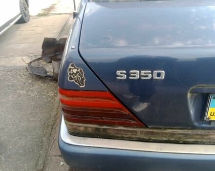 Синий Мерседес С Класс, объемом двигателя 3.5 л и пробегом 400 тыс. км за 4000 $, фото 6 на Automoto.ua