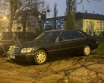 Синій Мерседес С Клас, об'ємом двигуна 3.2 л та пробігом 300 тис. км за 8500 $, фото 7 на Automoto.ua