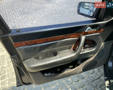 Синий Мерседес С Класс, объемом двигателя 3 л и пробегом 444 тыс. км за 5500 $, фото 15 на Automoto.ua