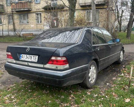 Синій Мерседес С Клас, об'ємом двигуна 3.2 л та пробігом 300 тис. км за 8500 $, фото 11 на Automoto.ua