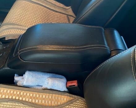 Синій Мерседес С Клас, об'ємом двигуна 3.2 л та пробігом 380 тис. км за 6500 $, фото 4 на Automoto.ua