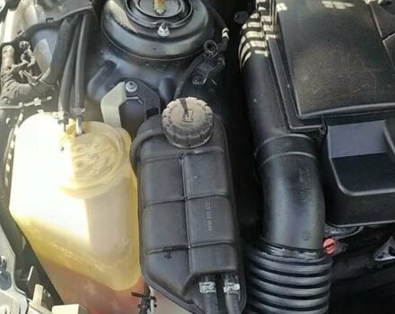 Синий Мерседес С Класс, объемом двигателя 3.2 л и пробегом 273 тыс. км за 6300 $, фото 11 на Automoto.ua