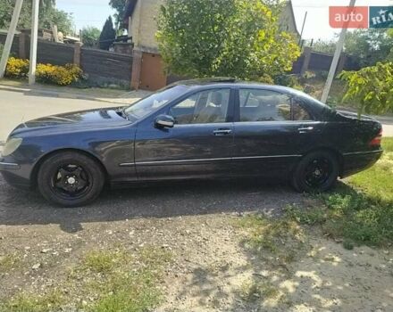 Синий Мерседес С Класс, объемом двигателя 3.2 л и пробегом 273 тыс. км за 6300 $, фото 3 на Automoto.ua