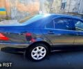 Мерседес С Класс 2000 в Снигиревке на Automoto.ua Синий Мерседес С Класс, объемом двигателя 3.2 л и пробегом 361 тыс. км за 5000 $, фото 2 на Automoto.ua
