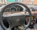 Синий Мерседес С Класс, объемом двигателя 5 л и пробегом 320 тыс. км за 4900 $, фото 4 на Automoto.ua