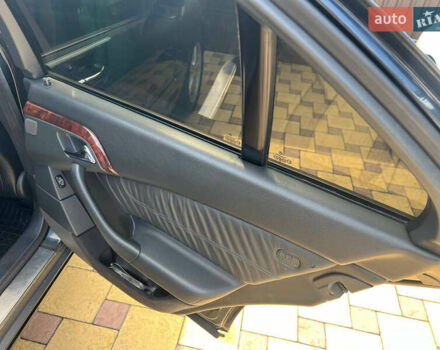 Синий Мерседес С Класс, объемом двигателя 3.22 л и пробегом 341 тыс. км за 6200 $, фото 8 на Automoto.ua