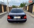 Синий Мерседес С Класс, объемом двигателя 3.22 л и пробегом 230 тыс. км за 5800 $, фото 3 на Automoto.ua