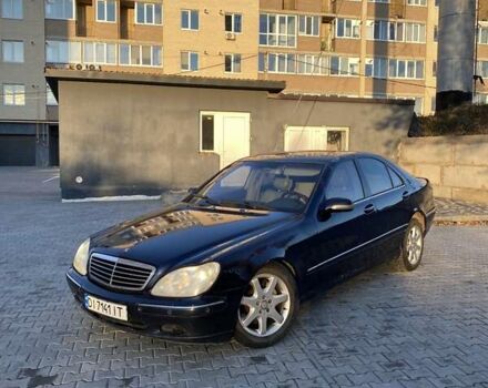 Синій Мерседес С Клас, об'ємом двигуна 4 л та пробігом 417 тис. км за 4500 $, фото 2 на Automoto.ua