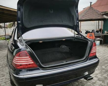 Синій Мерседес С Клас, об'ємом двигуна 3.2 л та пробігом 360 тис. км за 5800 $, фото 20 на Automoto.ua