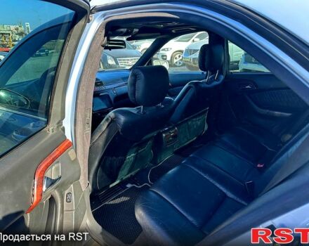 Синий Мерседес С Класс, объемом двигателя 3.2 л и пробегом 0 тыс. км за 4999 $, фото 5 на Automoto.ua